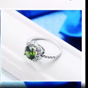 New  Zircon CZ Zirconia Stone Ring